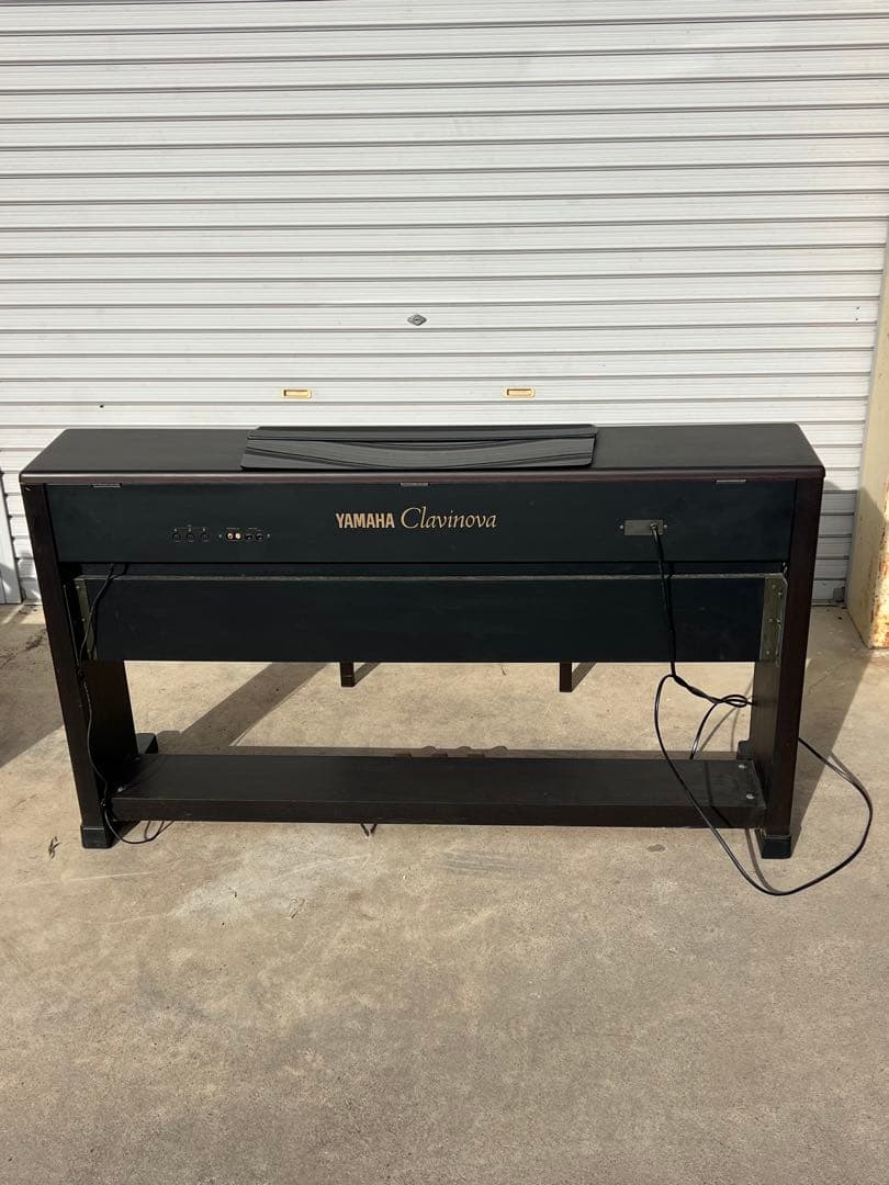 送料込★Yamaha 電子ピアノ Clavinova CLP-123