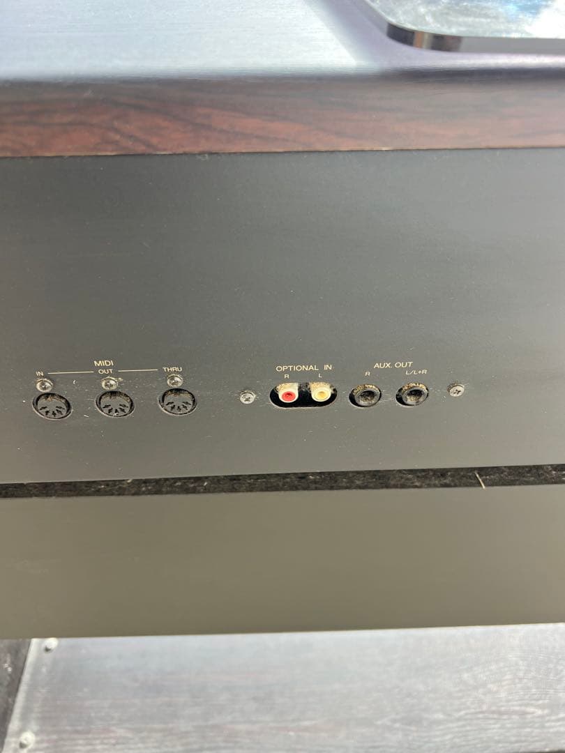 送料込★Yamaha 電子ピアノ Clavinova CLP-123