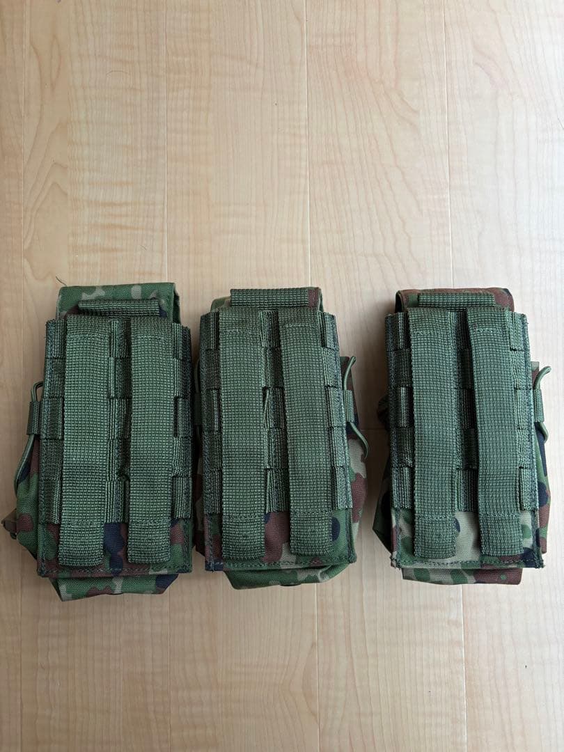アグレッサーグループ　マガジンポーチ　3個