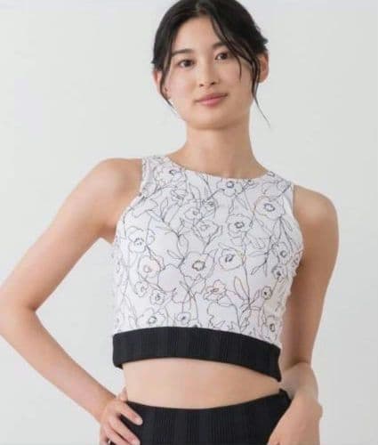 SUKALAドローイングフラワーショートタンクトップ ホットヨガスタジオLAVA
