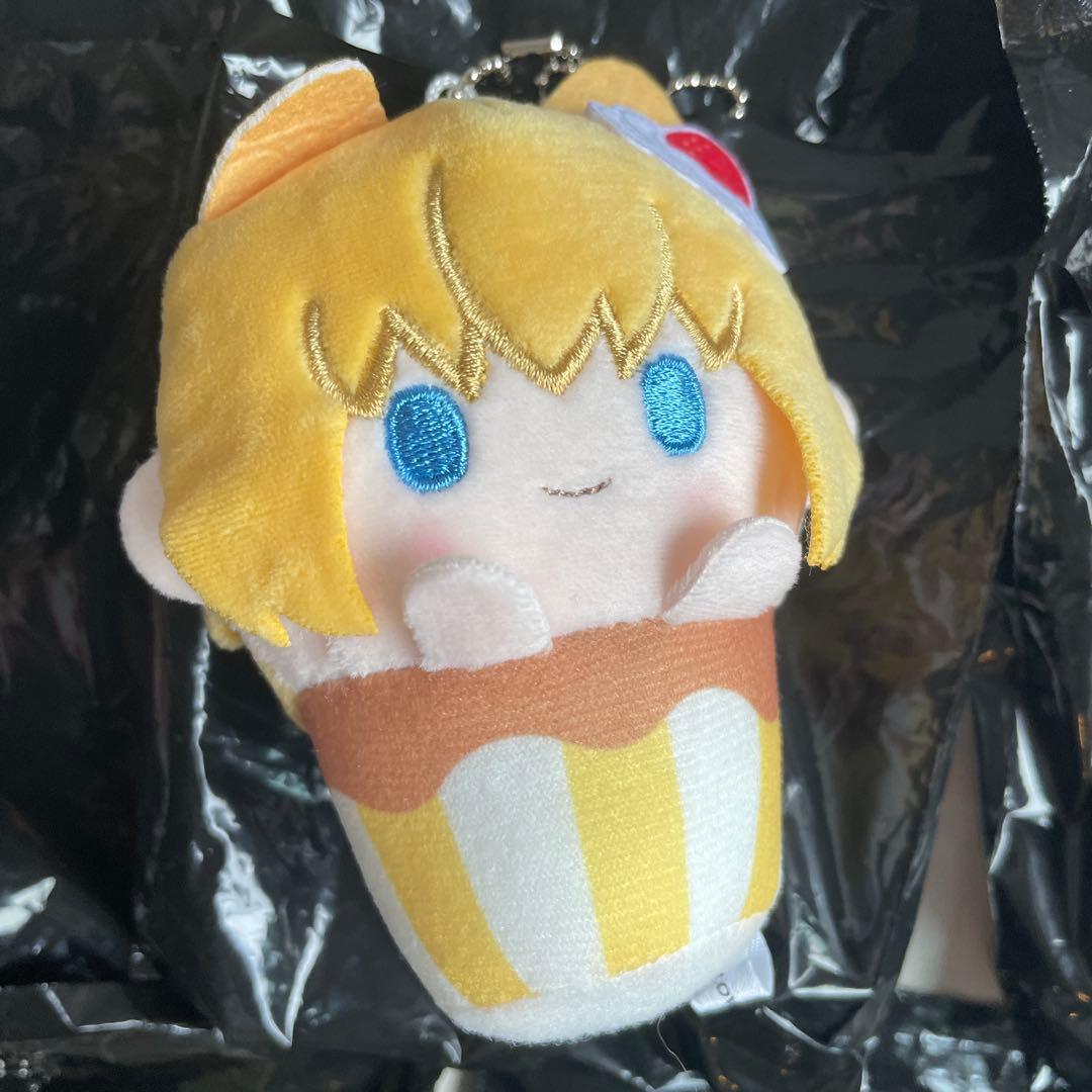 【未使用】進撃の巨人 たぴぬいカップケーキ 全7種 リヴァイ エレン ハンジ 他