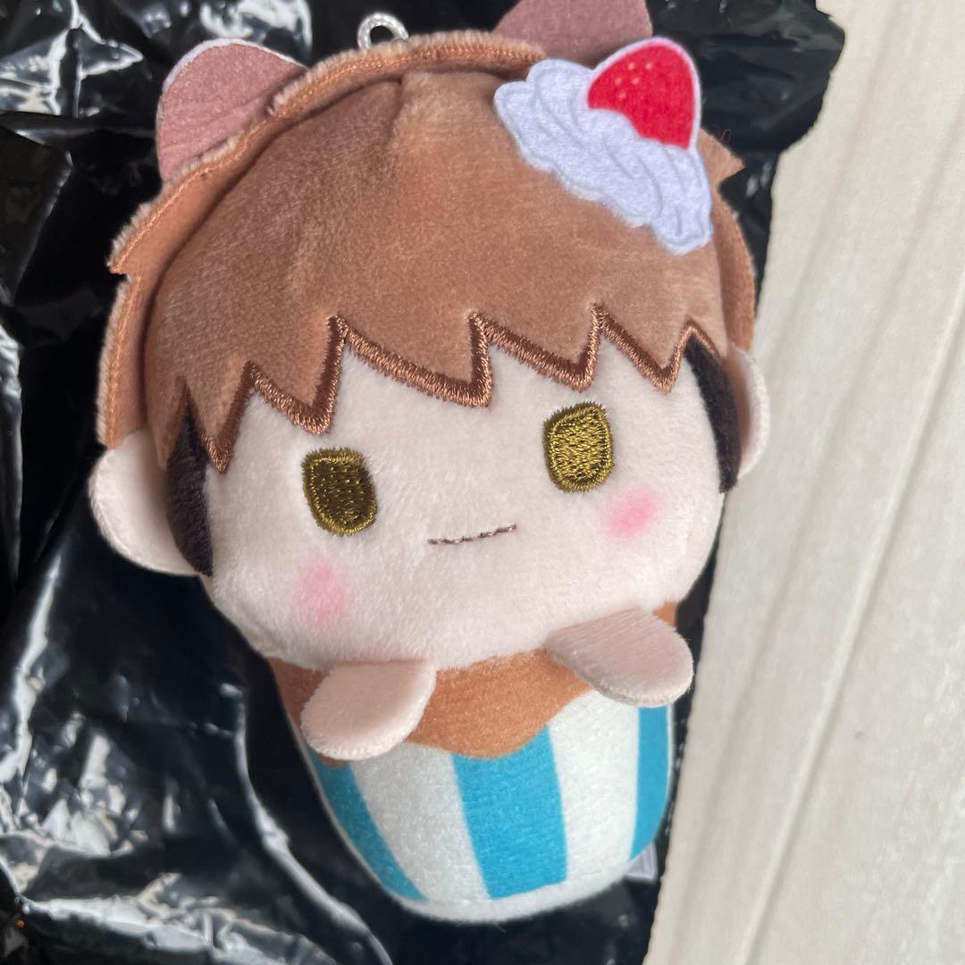 【未使用】進撃の巨人 たぴぬいカップケーキ 全7種 リヴァイ エレン ハンジ 他