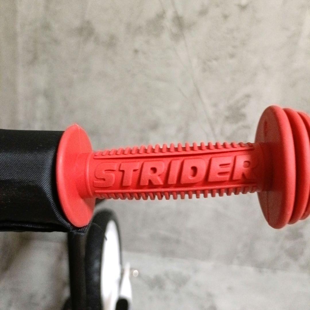 STRIDER 12インチ スポーツ ホワイト×レッド　セーブザ・チルドレン