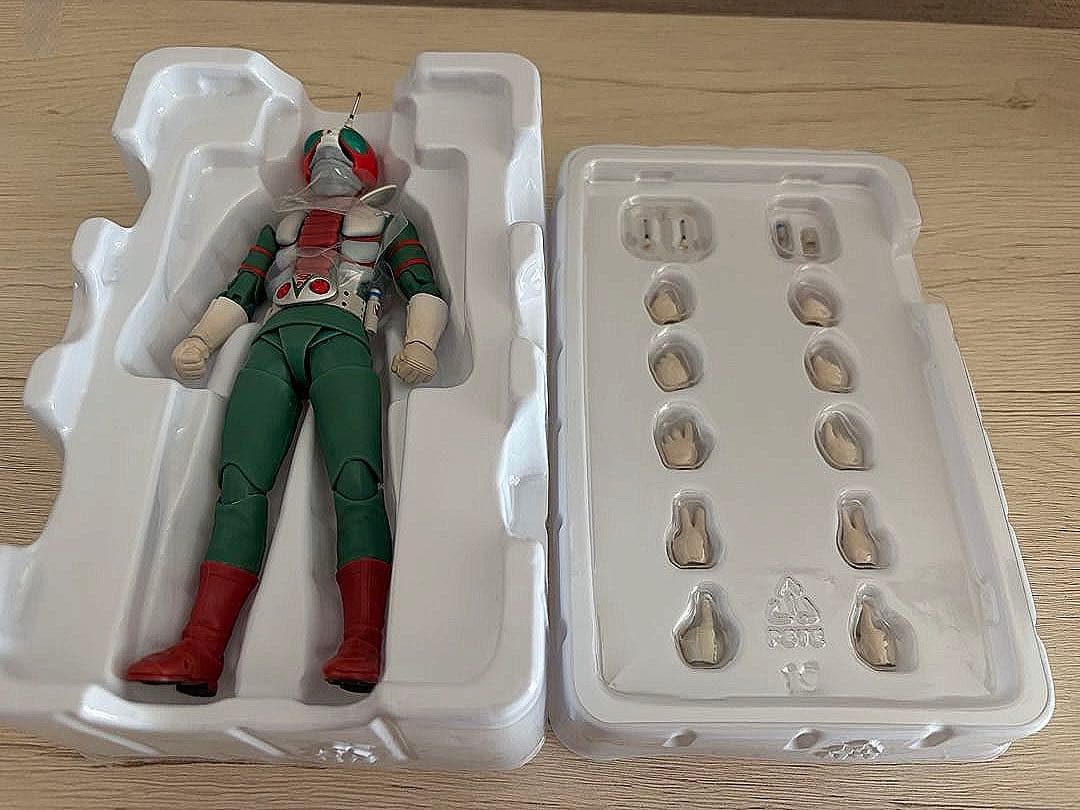 真骨彫 仮面ライダーV3