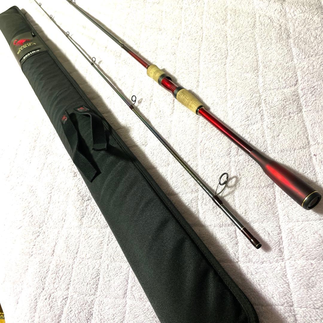 【美品】シマノ ワールドシャウラ 2831R-2