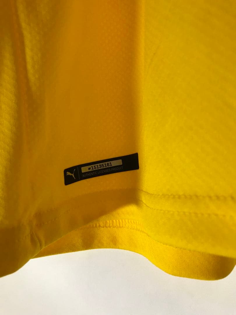 新品正規品PUMA ボルシア・ドルトムント「32」レイナ 半袖 L ユニフォーム