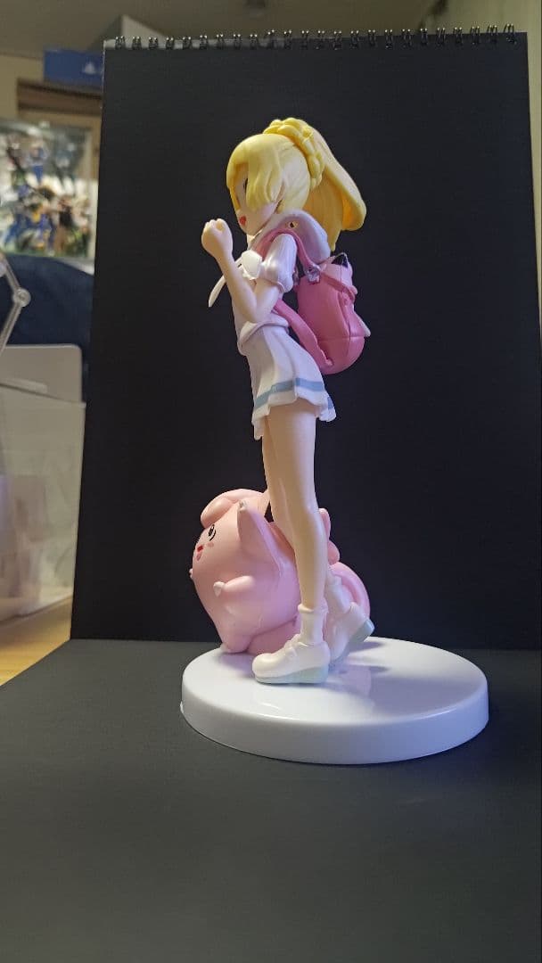 【中古品】リーリエ クリン フィギュア 輸入品