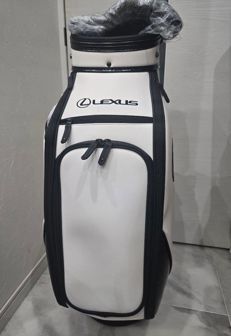 【新品未使用】Lexus ゴルフバッグ ホワイト
