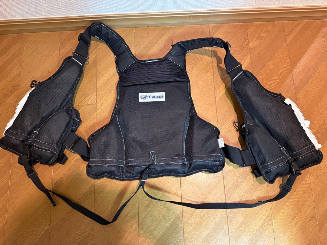 ライフジャケット　リバレイ　RBB