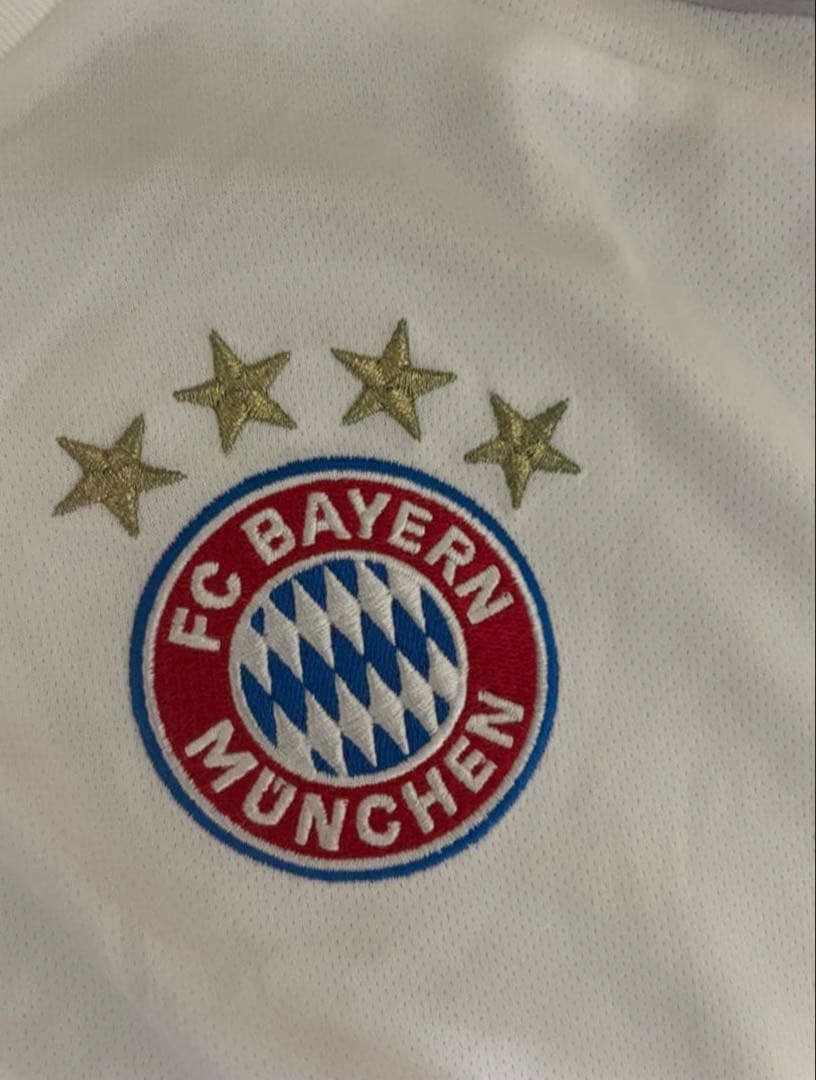FCバイエルン・ミュンヘン ホワイトシャツ Lサイズ