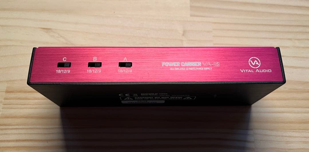 VITAL AUDIO VA-12 エフェクター用パワーサプライ