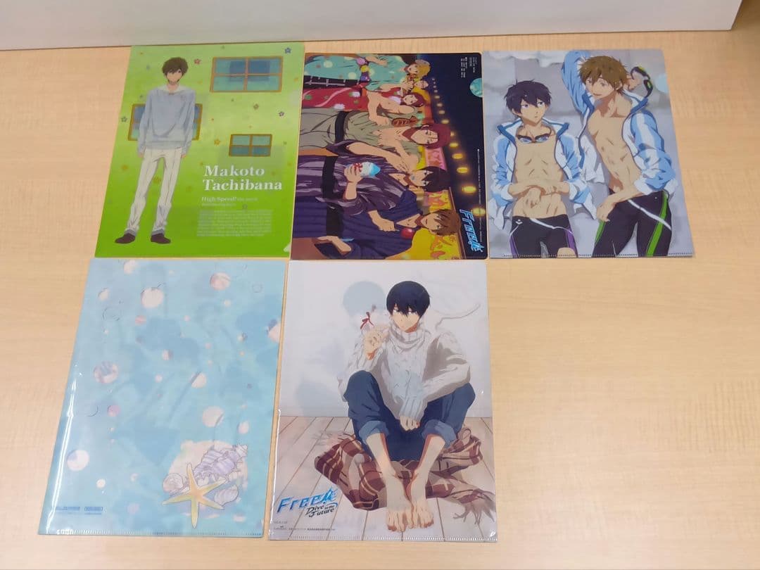 ❶Free! クリアファイル 下敷き スタンドポップなど まとめ売り
