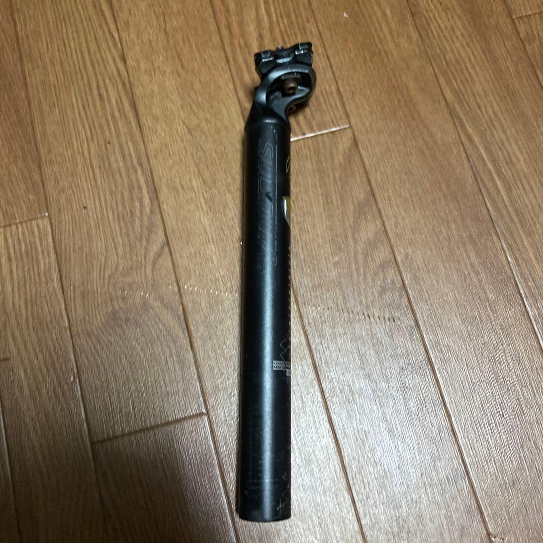 SKROGERS FAST シートポスト ブラック