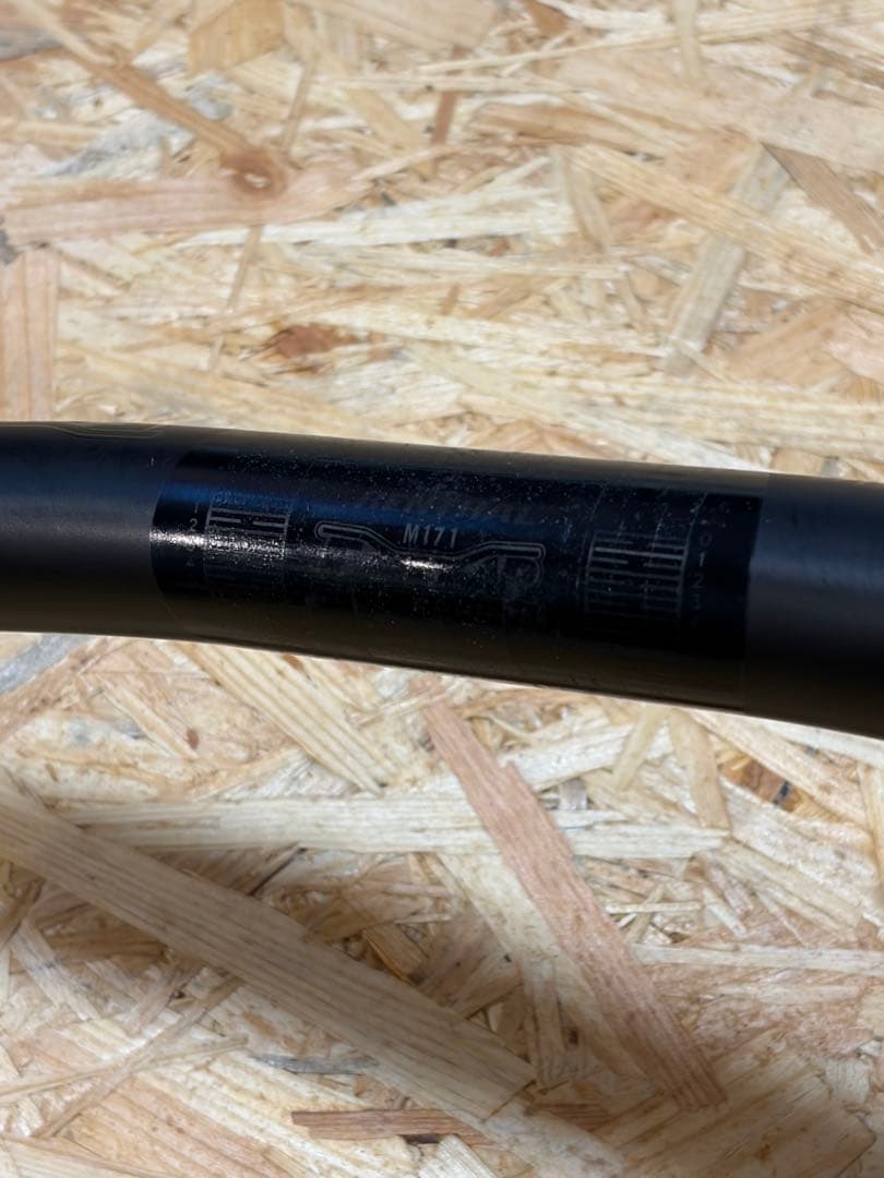 パーツ Renthal Fatbar Carbon stealth M171