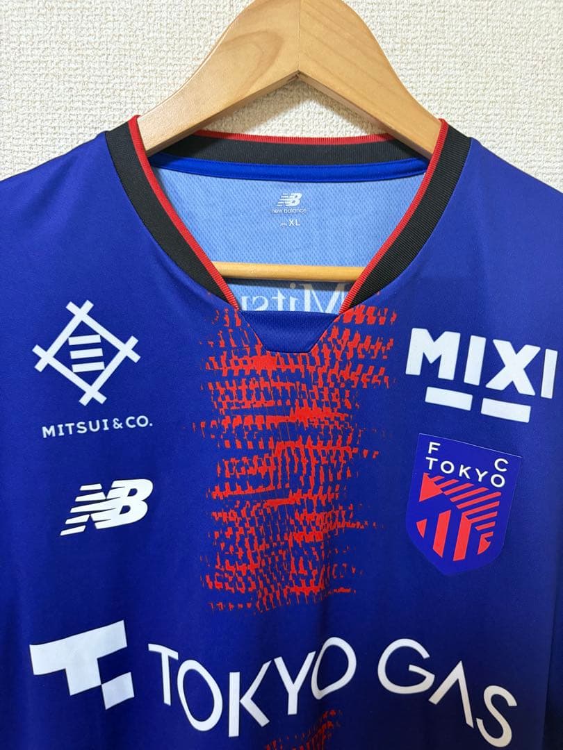 美品 FC東京 2025ユニフォーム XLサイズ タオルマフラー付き