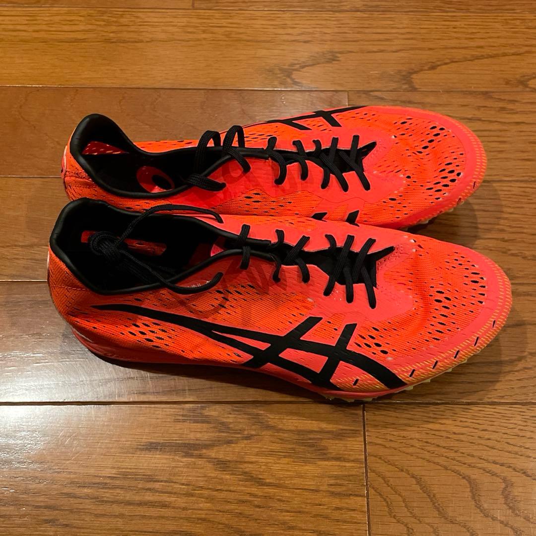 陸上スパイクシューズ　asics スパイク袋付き