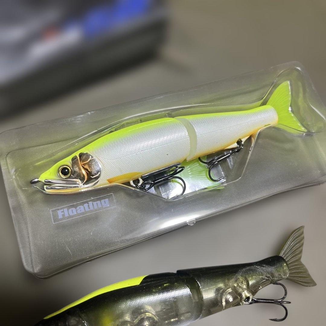 バス釣り　ジョインテッドクロー128 .178セット売り　バスカラー　テール無し