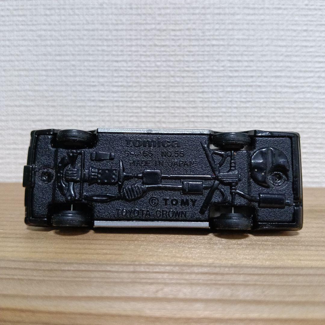 トミカ　トヨタ　クラウン4ドアセダン　小田急特注　日本製