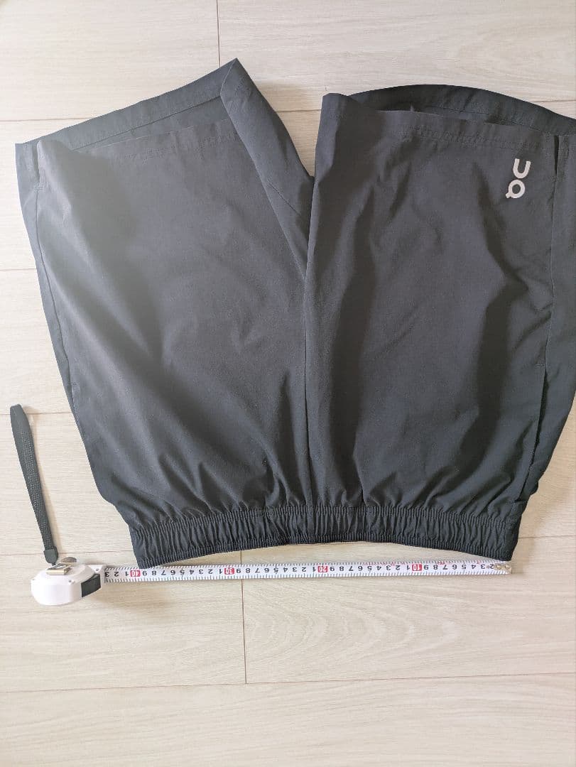 On 7\" Core Shorts M ブラック　オン