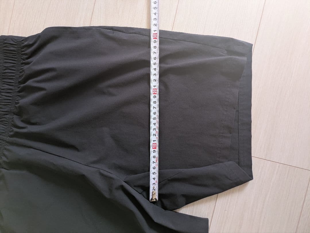 On 7\" Core Shorts M ブラック　オン