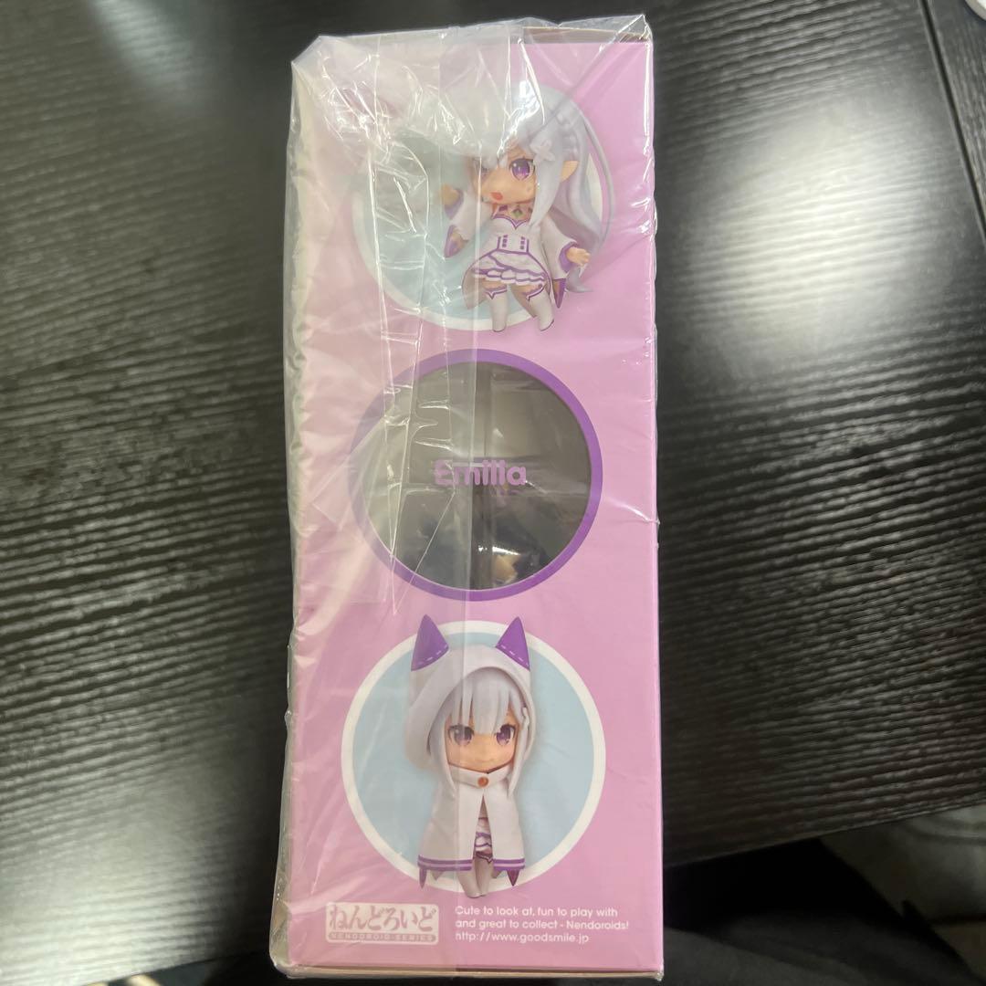 ねんどろいど エミリア Re:ゼロから始める異世界生活 フィギュア