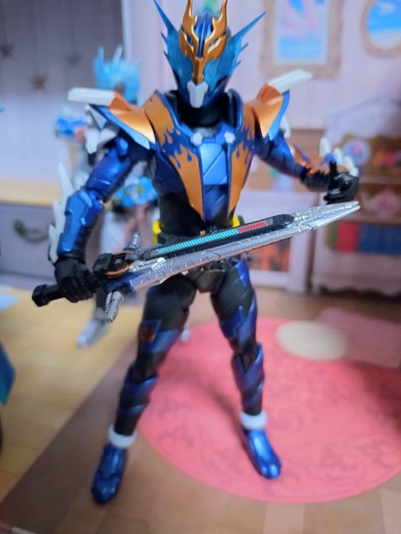 仮面ライダークローズ　フィギュアーツセット　クローズエボル