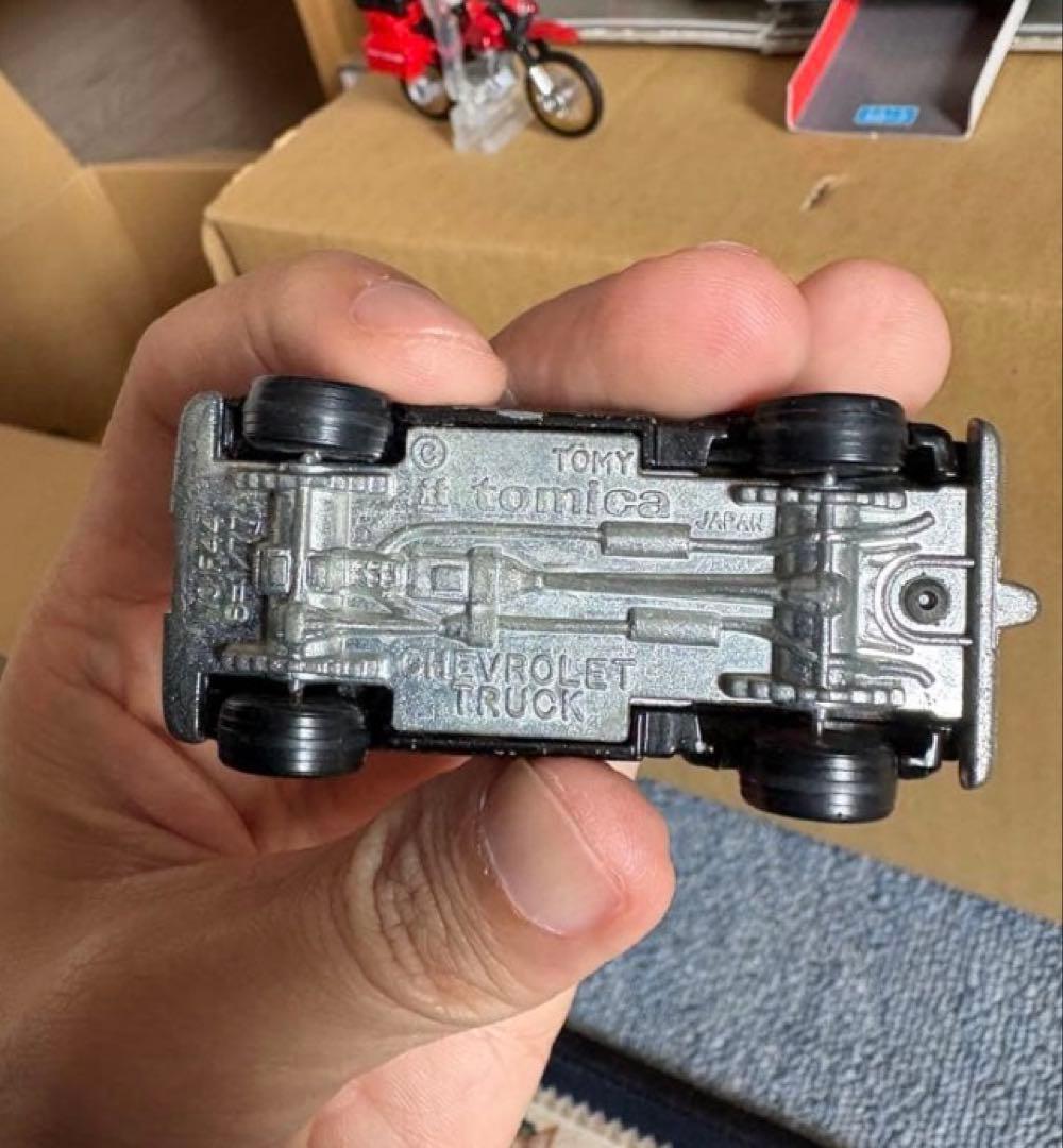 トミカ　外国車シリーズ　シボレートラックF44 高島屋 青箱
