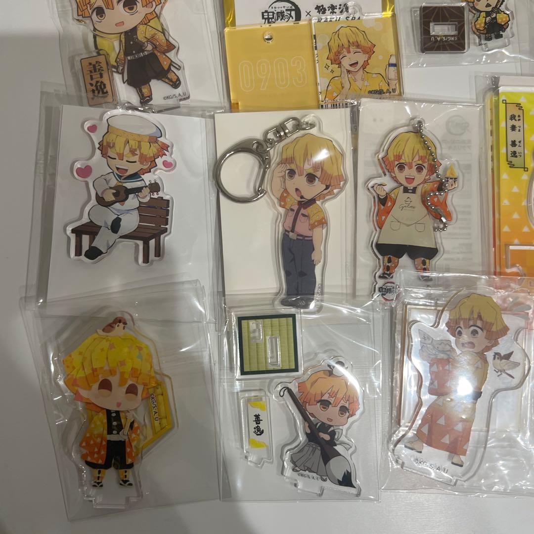 鬼滅の刃 我妻善逸 みにキャラアクリルスタンド キーホルダー類