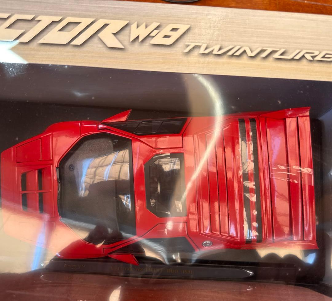 No.55 RICKO製 1/18 Vector W8 Twin Turbo