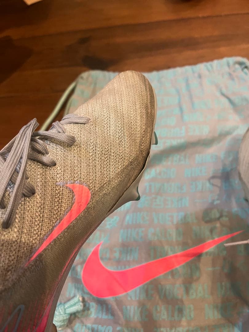 Nike サッカーシューズ スパイク グレー/ピンク
