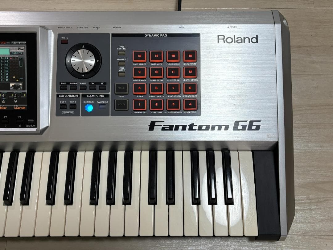Roland Fantom G6 シンセサイザー