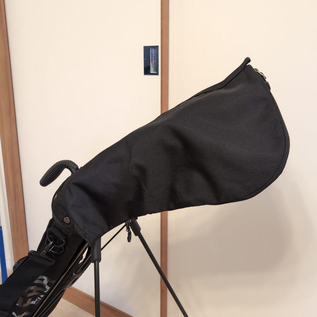 NEW ERA 黒　サブバッグ　セルフスタンド