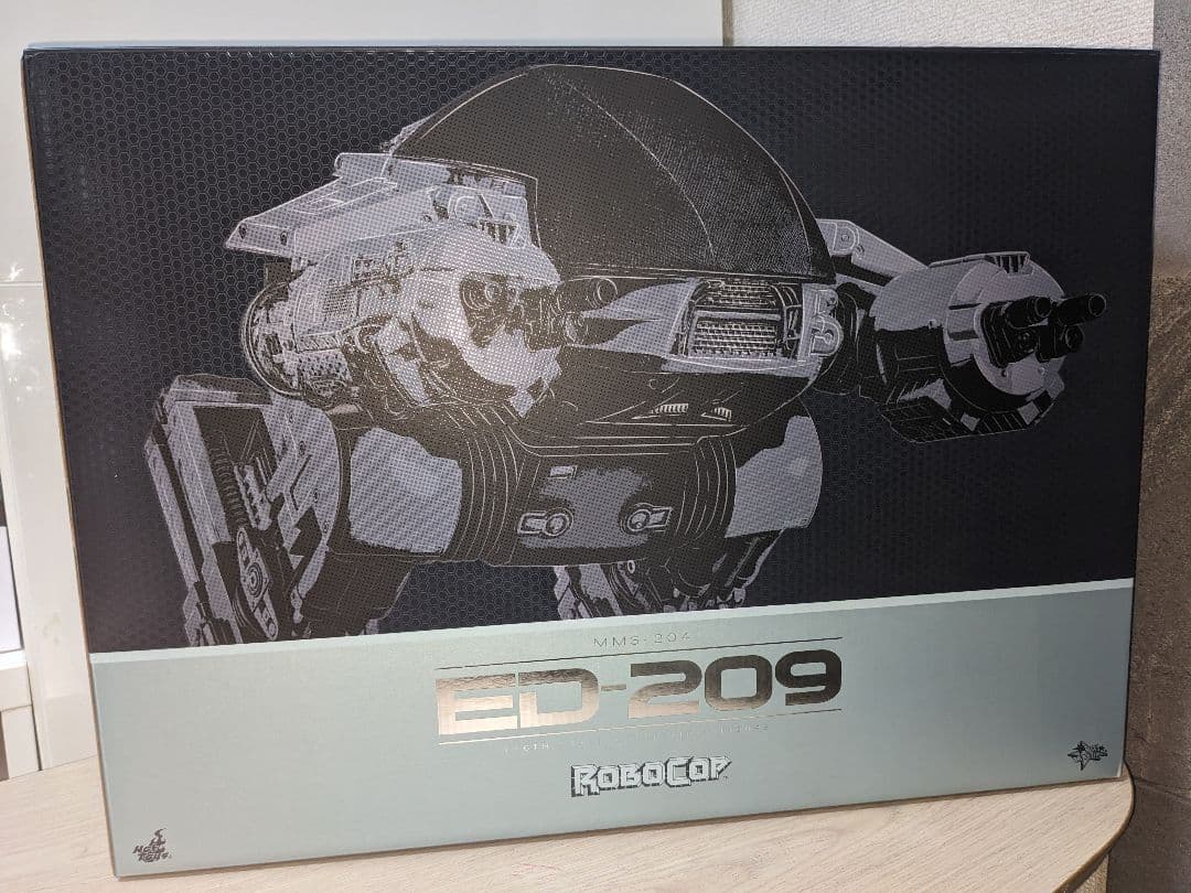 ホットトイズ ED-209 MMS204ロボコップ 1/6 アクションフィギュア