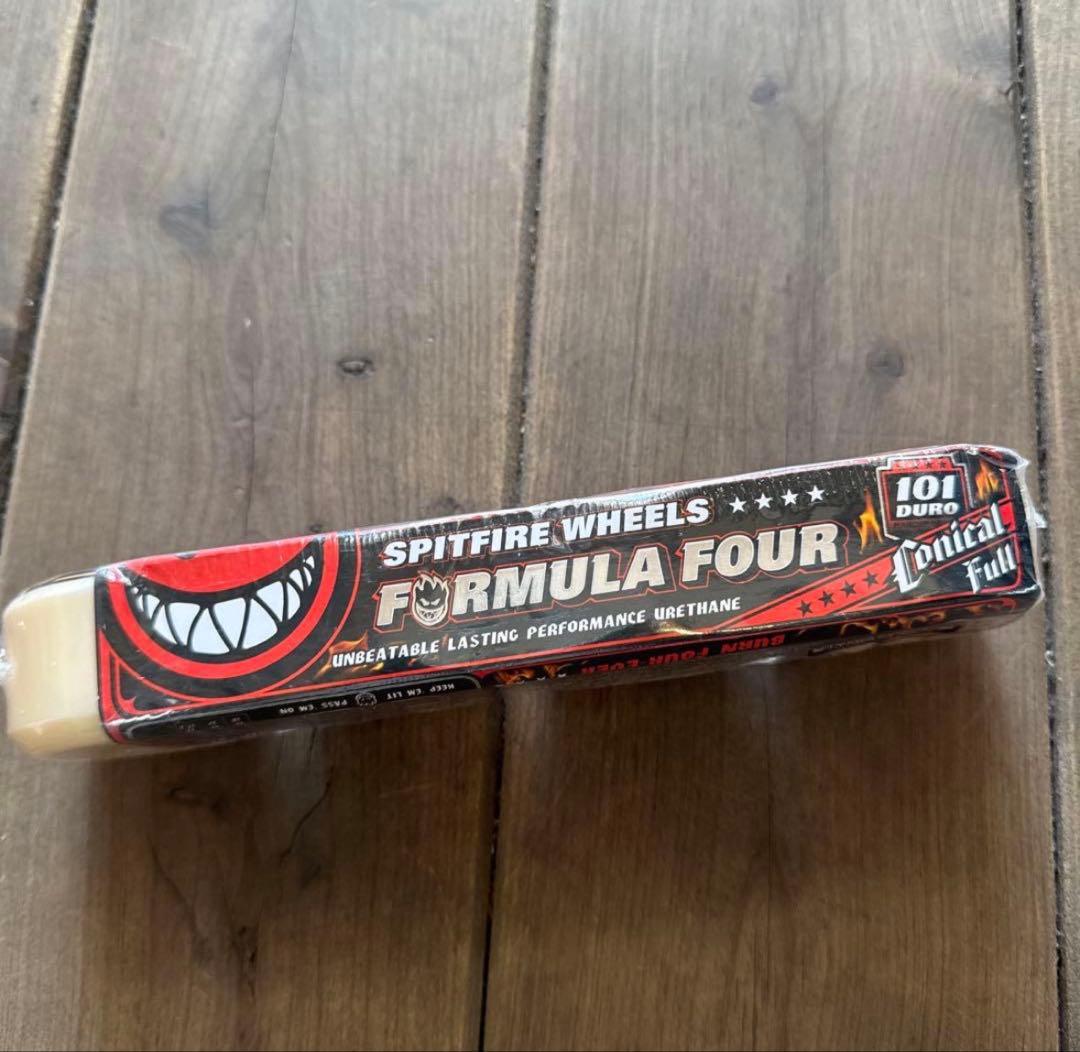 Spitfireフォーマル4 コニカルフル56md101aウィール定価9,130