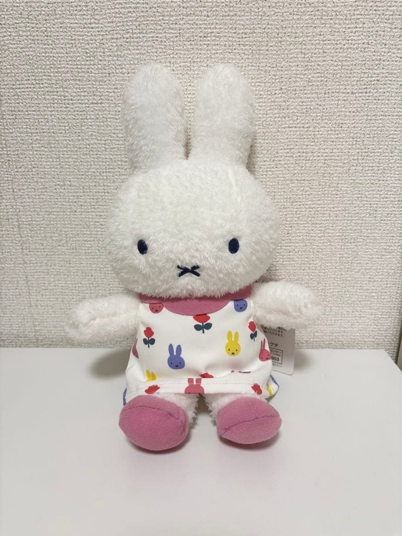 ミッフィー　ぬいぐるみ
