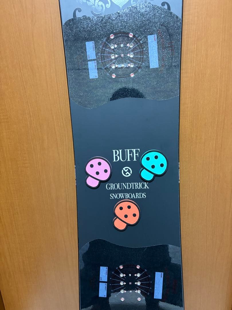 美品25-26 GT BUFF 148 バフ スノーボード 板 メンズ グラトリ