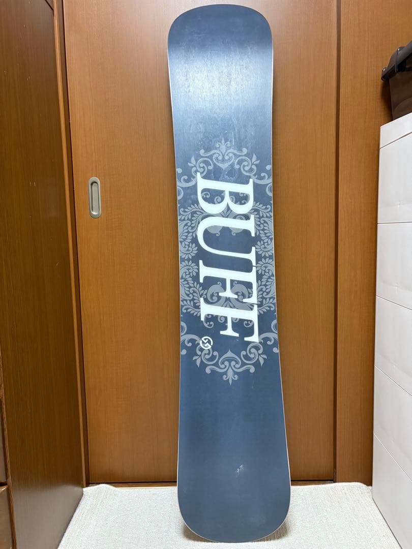 美品25-26 GT BUFF 148 バフ スノーボード 板 メンズ グラトリ