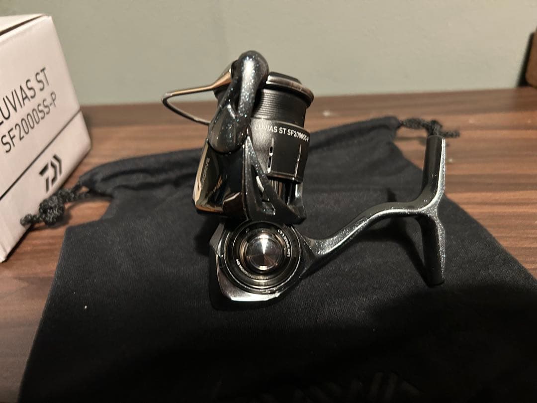 DAIWA LUVIAS ST SF2000SS-P 新品未使用