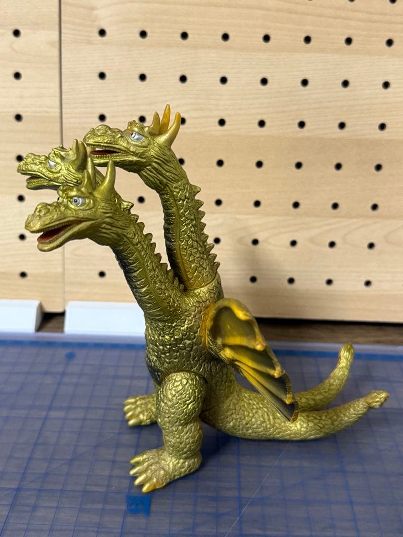 山勝　ゴジラ　ソフビ　キングギドラ