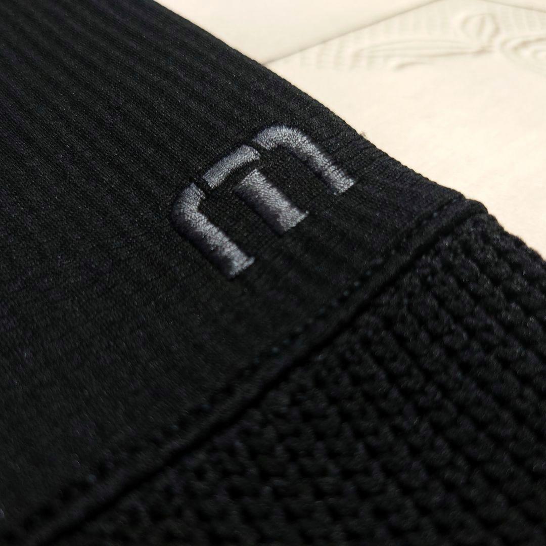 人気モデル Travis Mathew Golf 通気性ジャージ素材ニット 黒