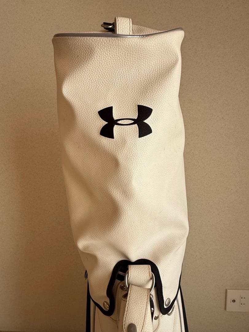 Under Armour ゴルフバッグ ホワイト