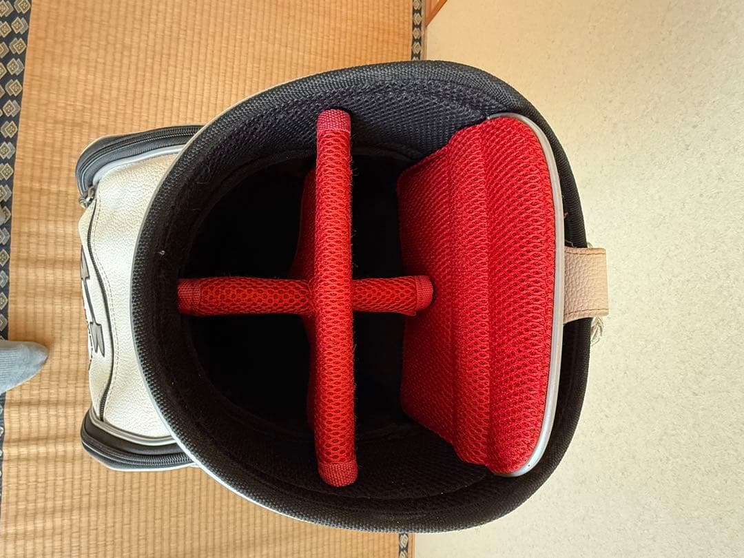 Under Armour ゴルフバッグ ホワイト