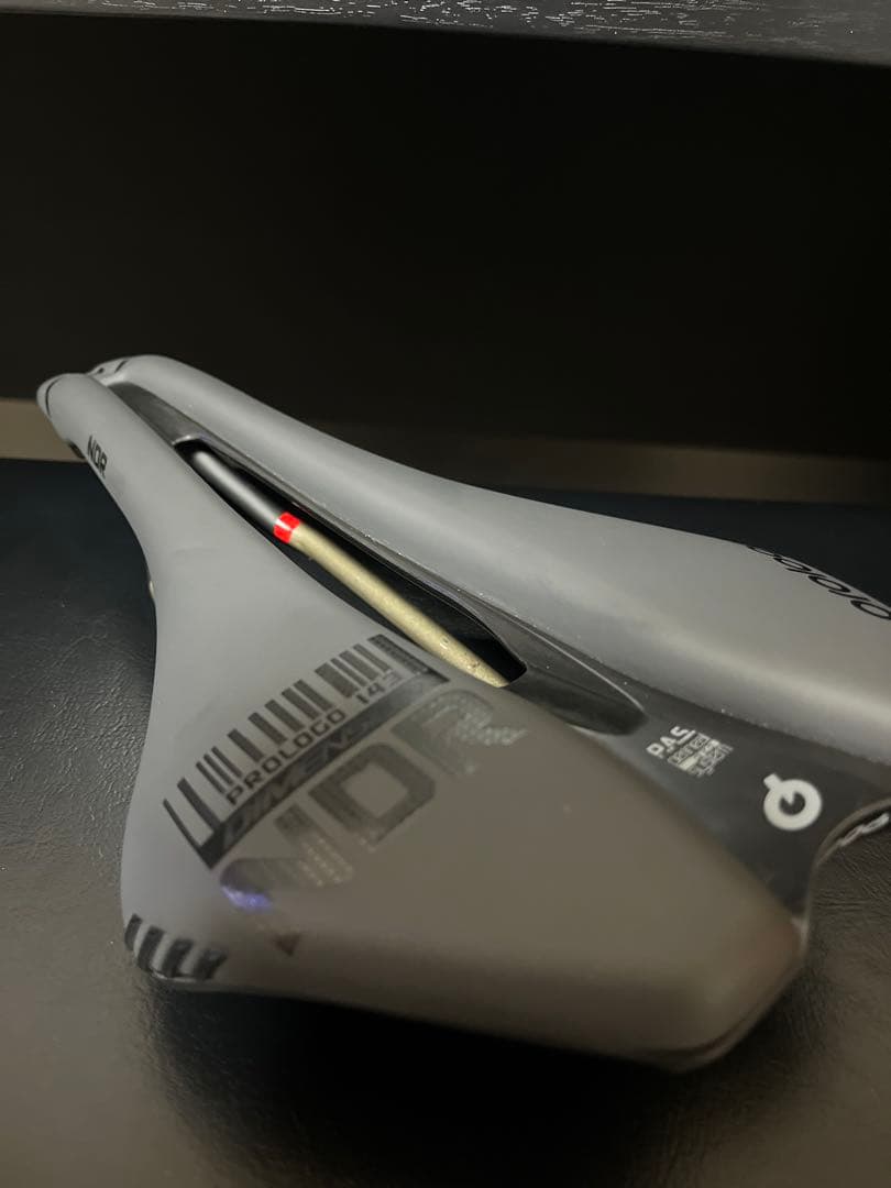 Prologo NDR サドル 143mm