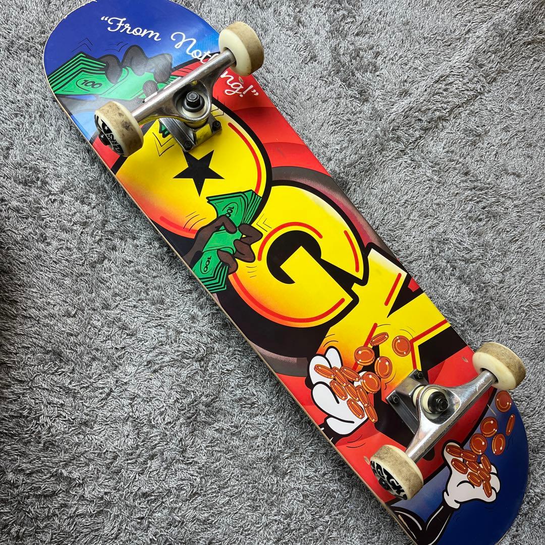 DGKコンプリートスケートボード8.0インチスケボー