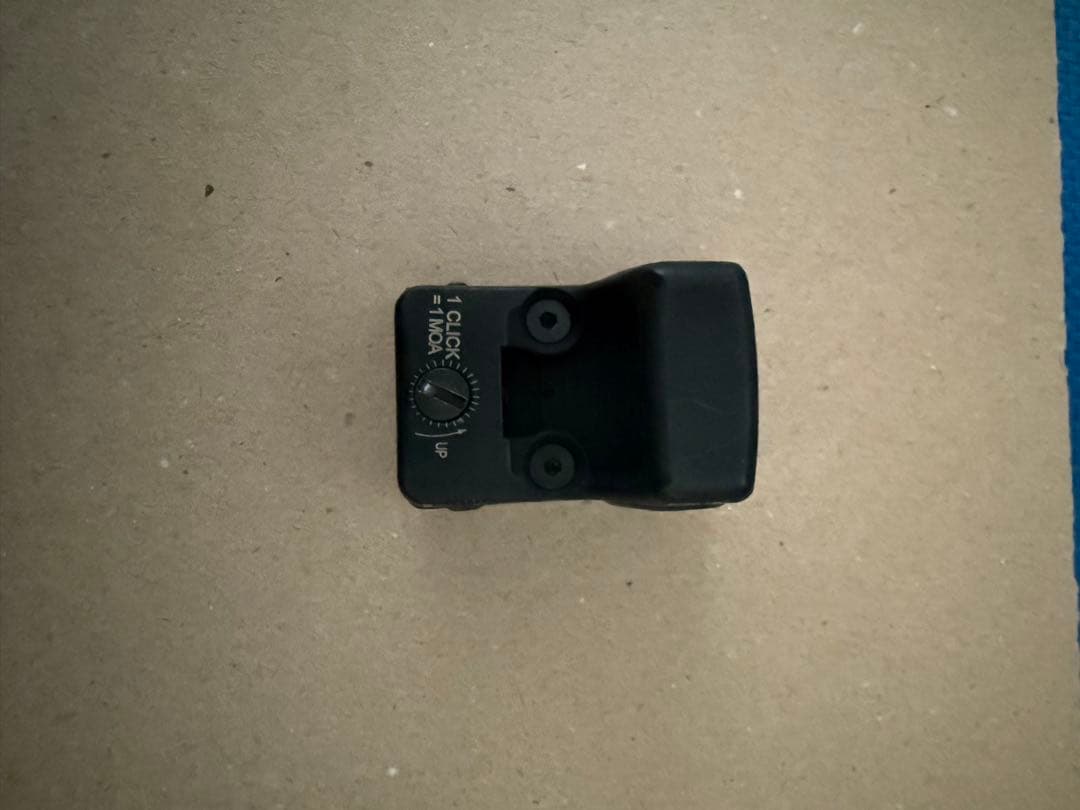 RMRタイプ ドットサイト TRIJICON