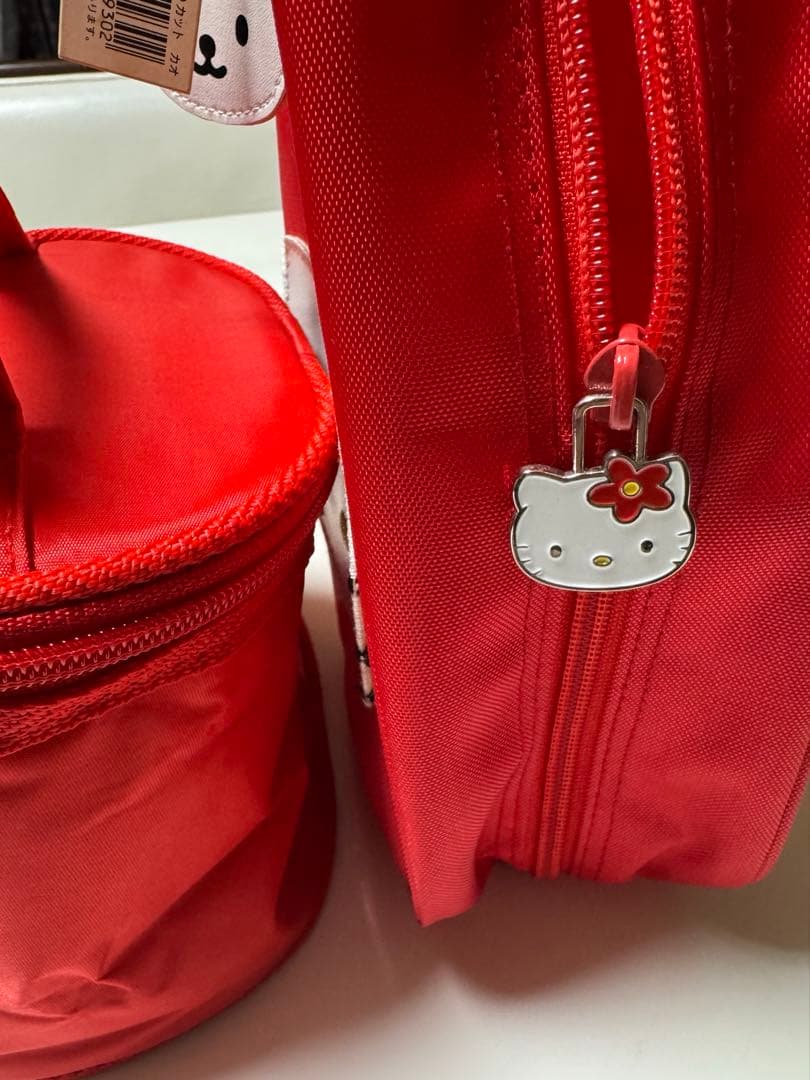 Hello Kitty ランチバックとバッグ セット