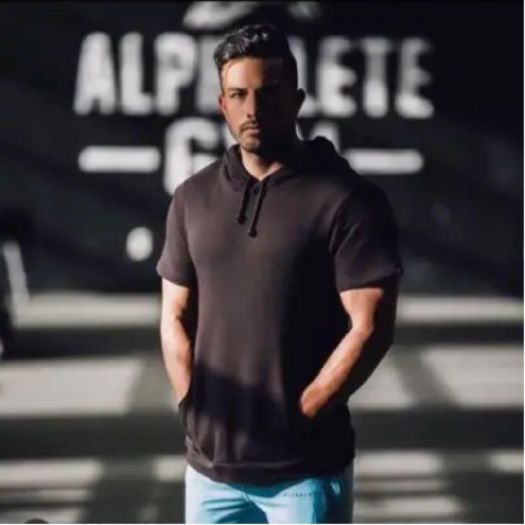 【新品】ALPHALETE アルファリート　#フーディ