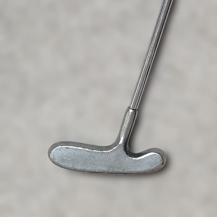 アイアンセット 9本　ウッド3本　CARBON SHAFT　パター 1本