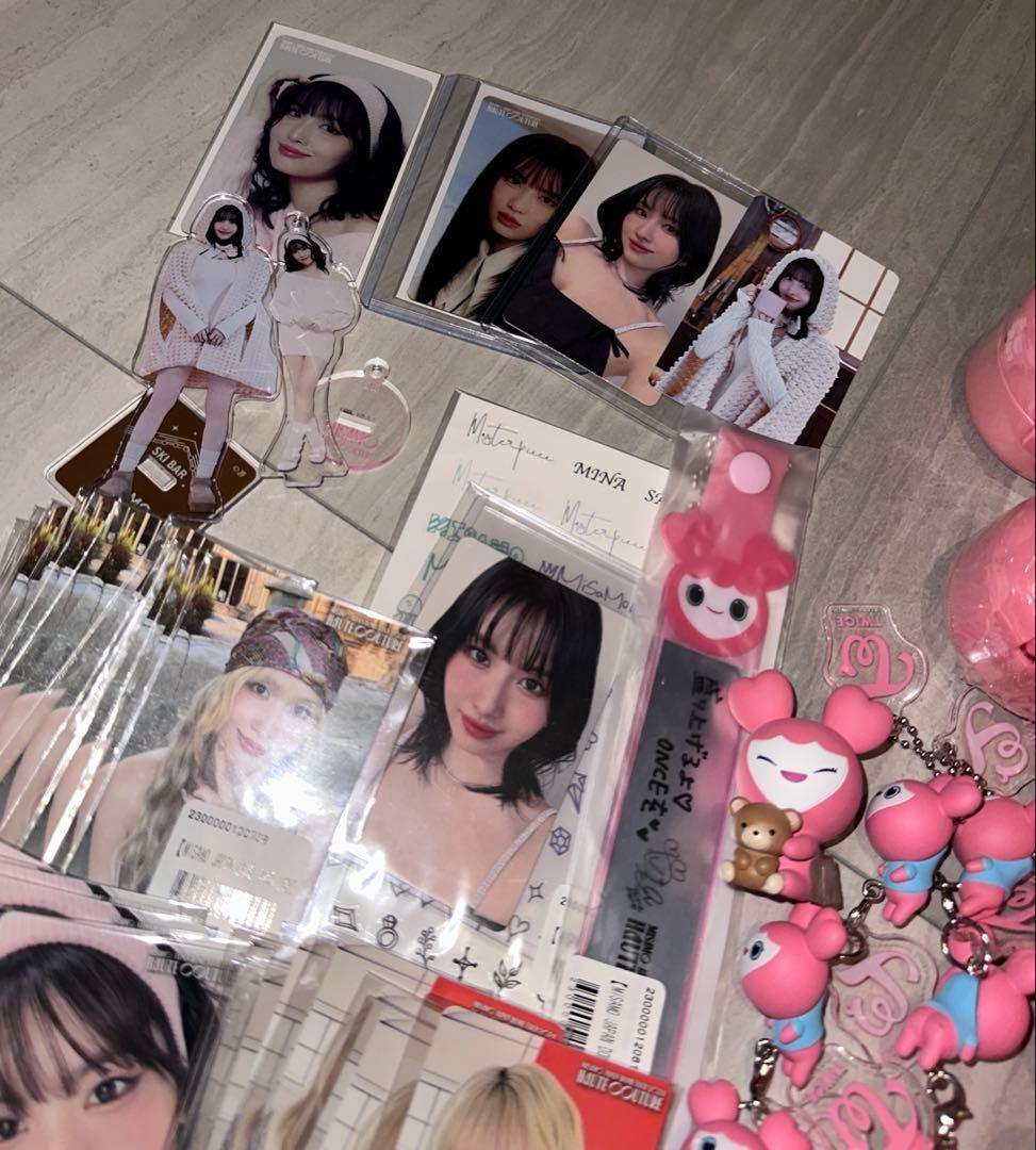 TWICE モモ モブリー　まとめ売り