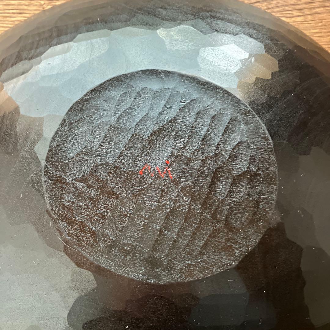 三谷龍二　山桜黒漆手彫大皿